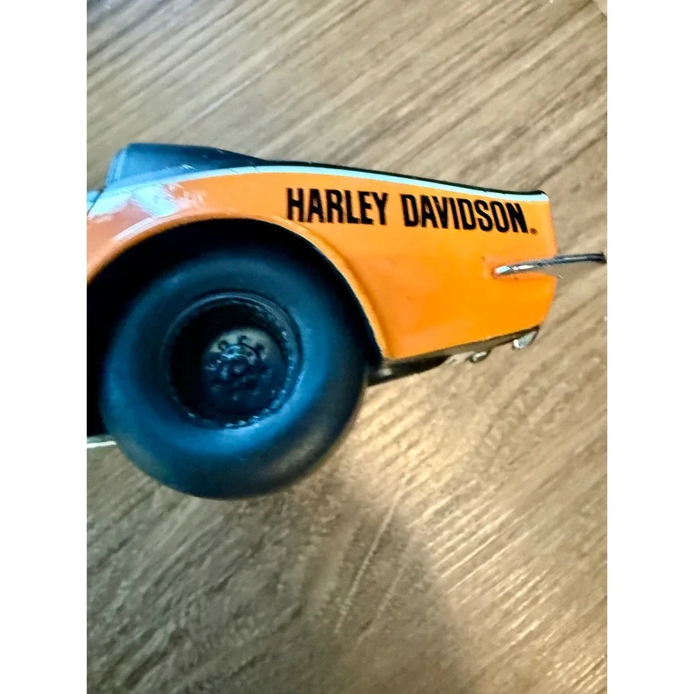Maisto 1970 Chevrolet Corvette Harley-Davidson 1/24 Diecast Car Black Orange